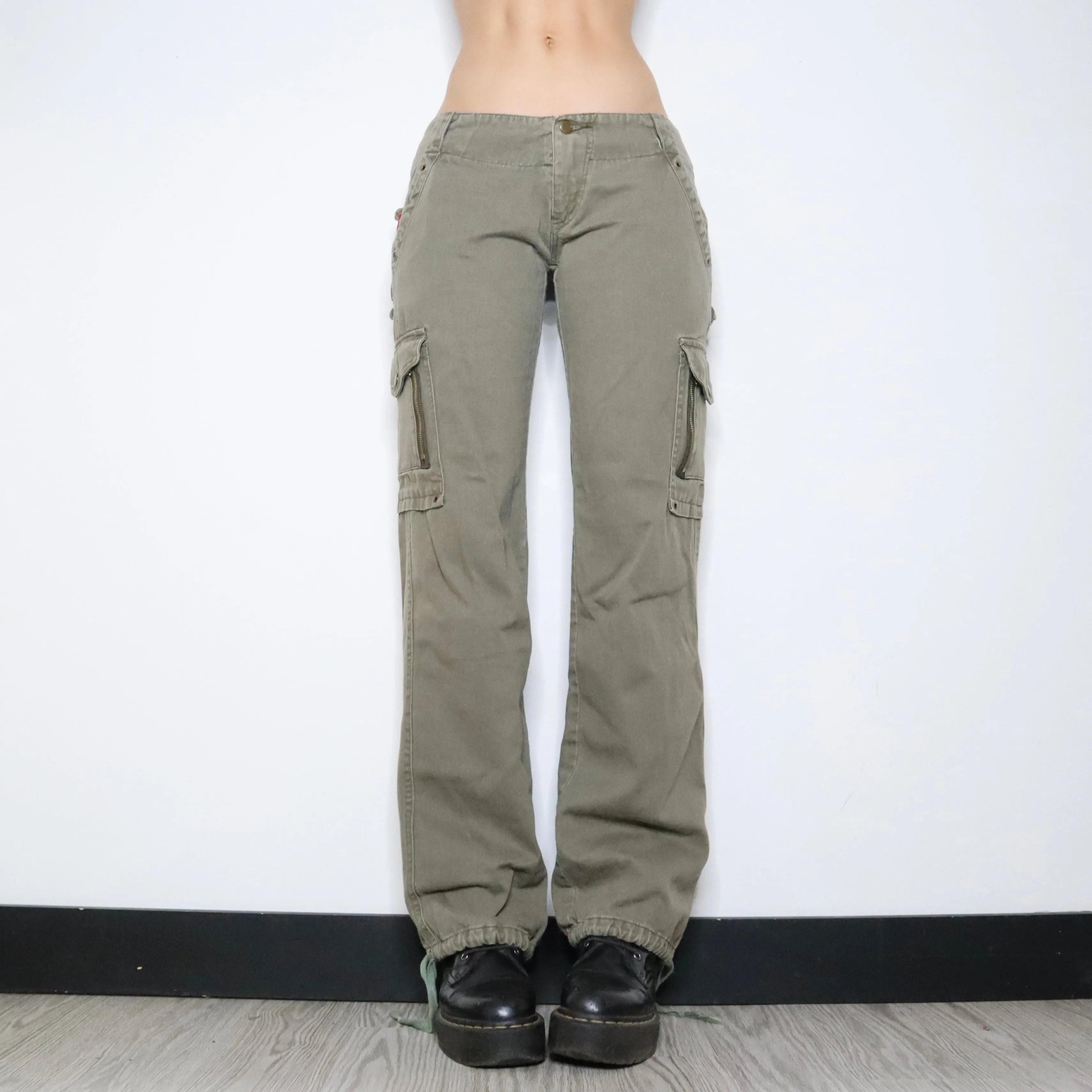Baggy Khaki Cargo Pants (Medium)