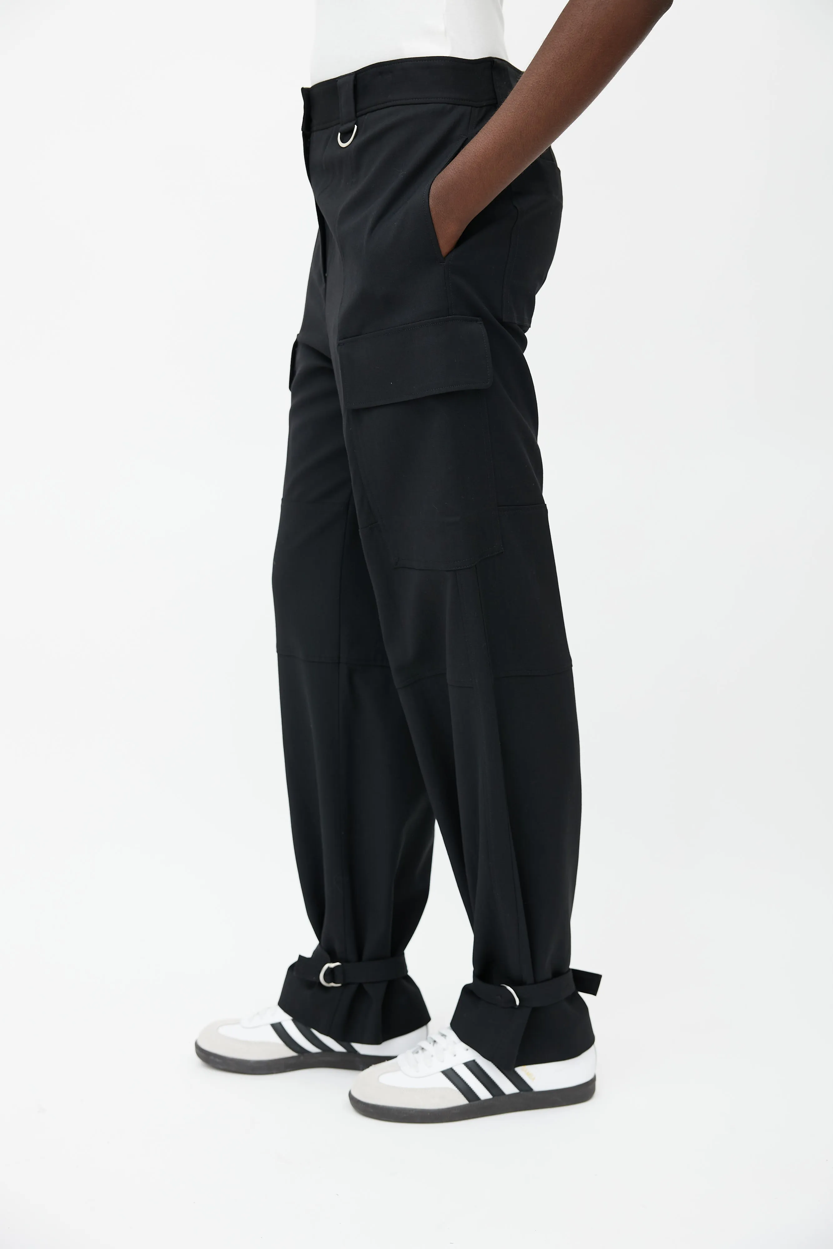 Black Loose Fit Cargo Pant