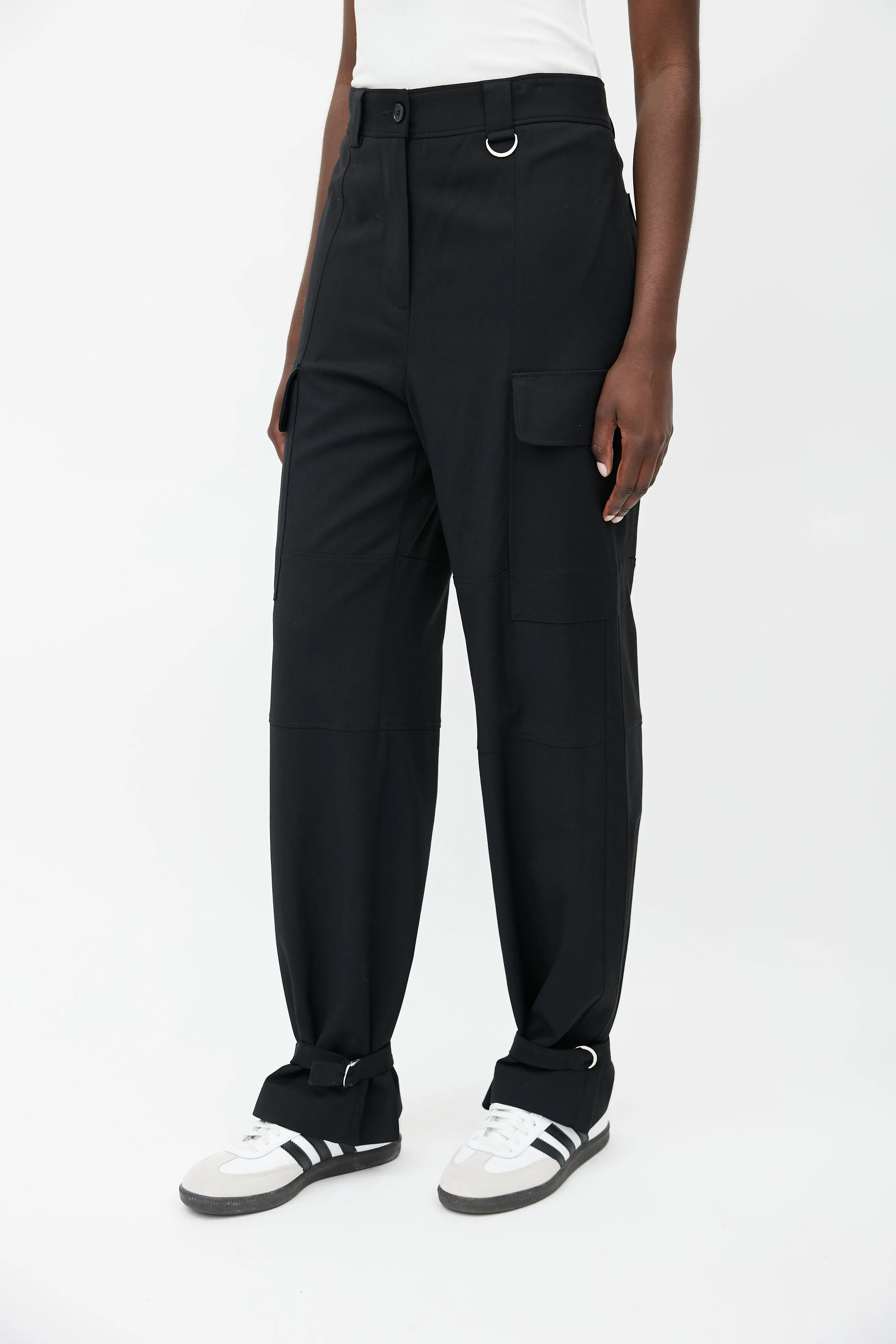Black Loose Fit Cargo Pant