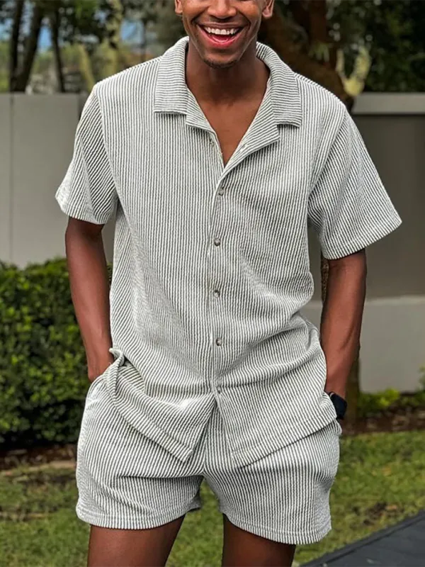 Casual Comfy Men's Striped Shirt & Shorts Combo for Relaxing Days