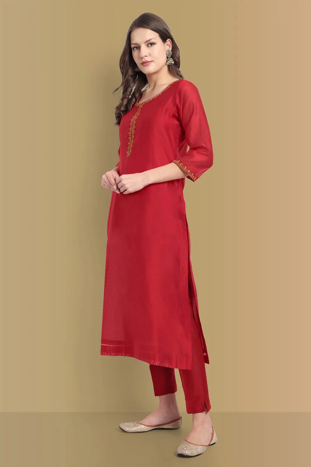 Deep Red Handcrafted Chanderi Kurta with Dupatta - Set of 3