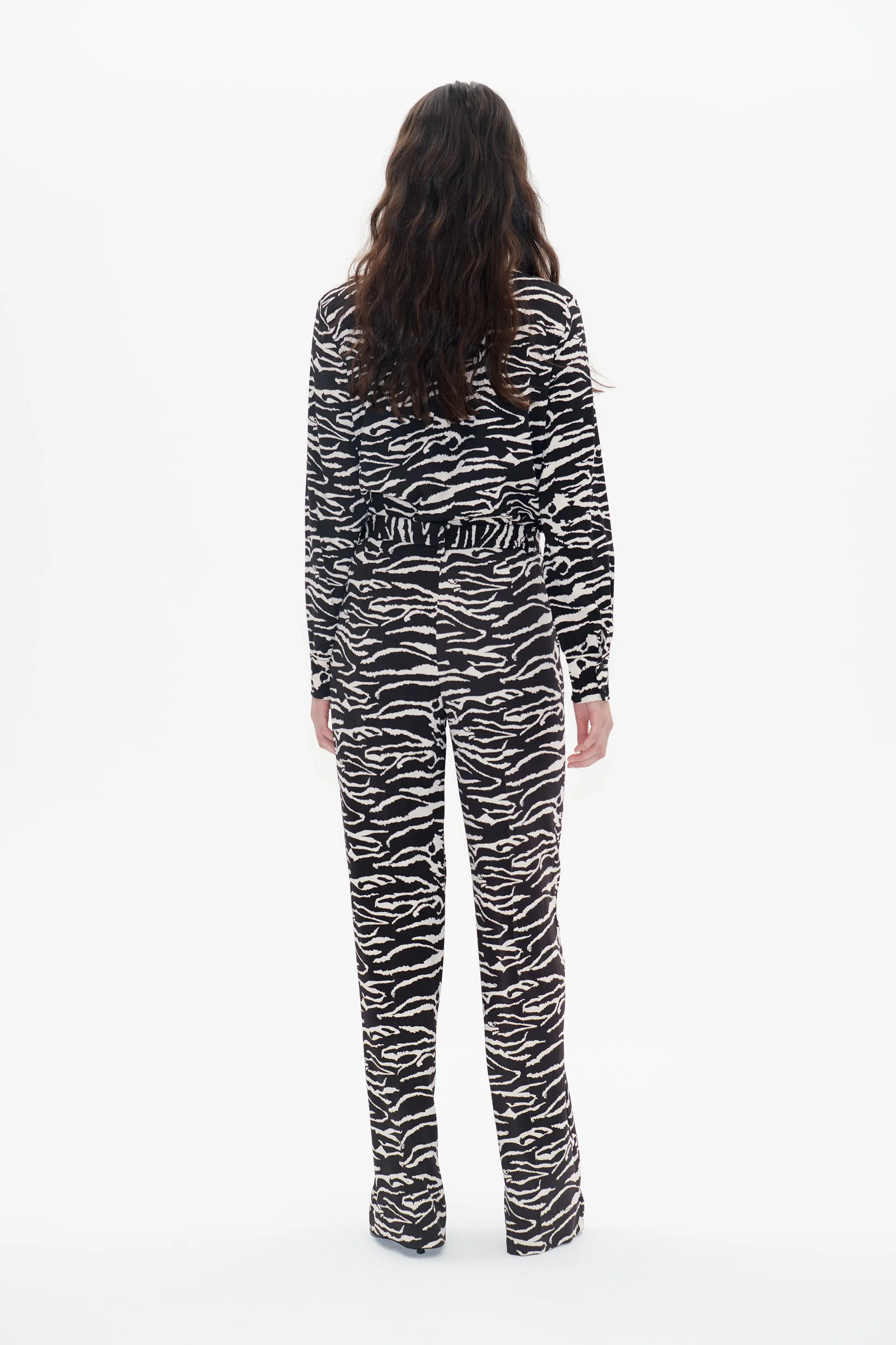 NAIMA | Black Whisper Zebra