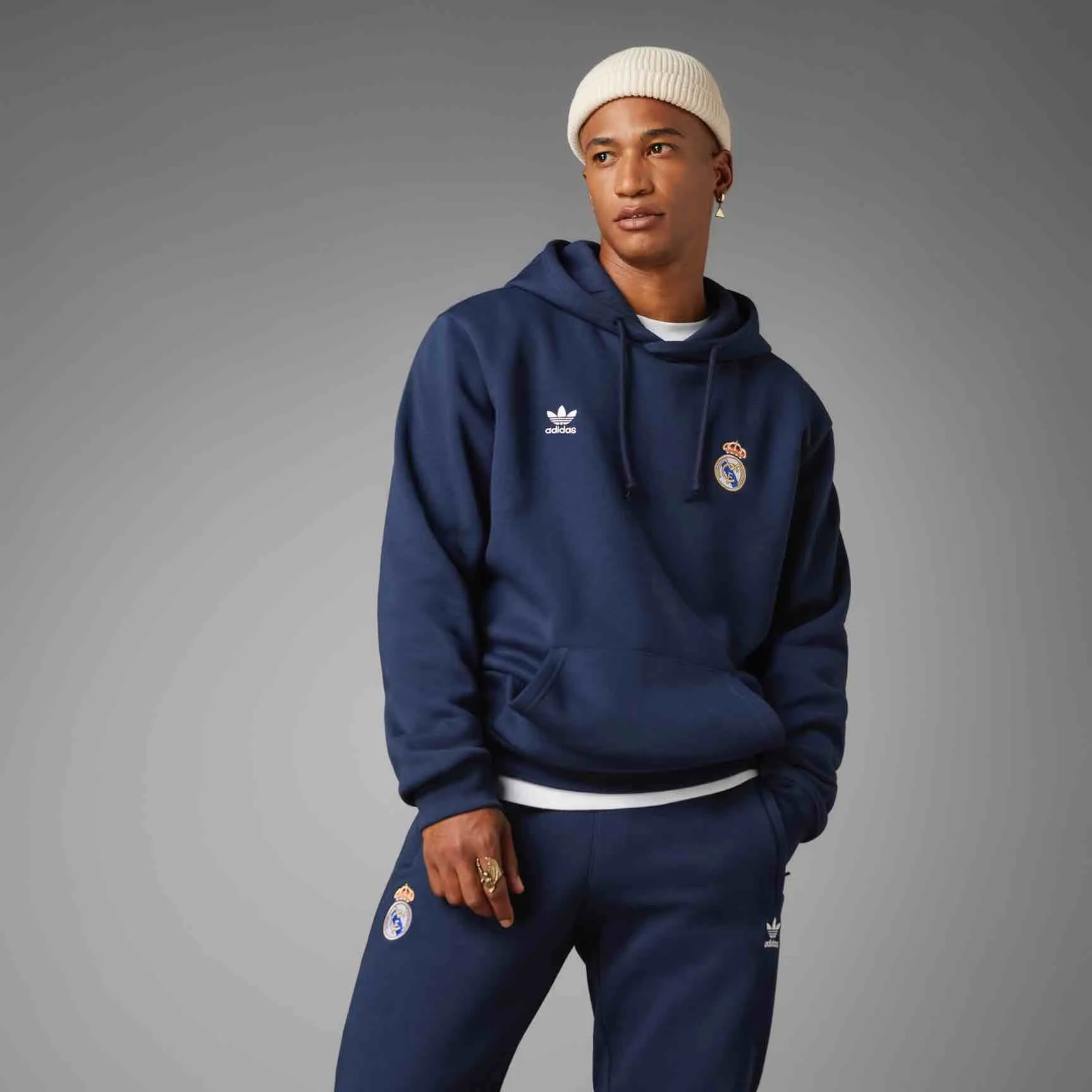 Real Madrid Essentials Trefoil Pants