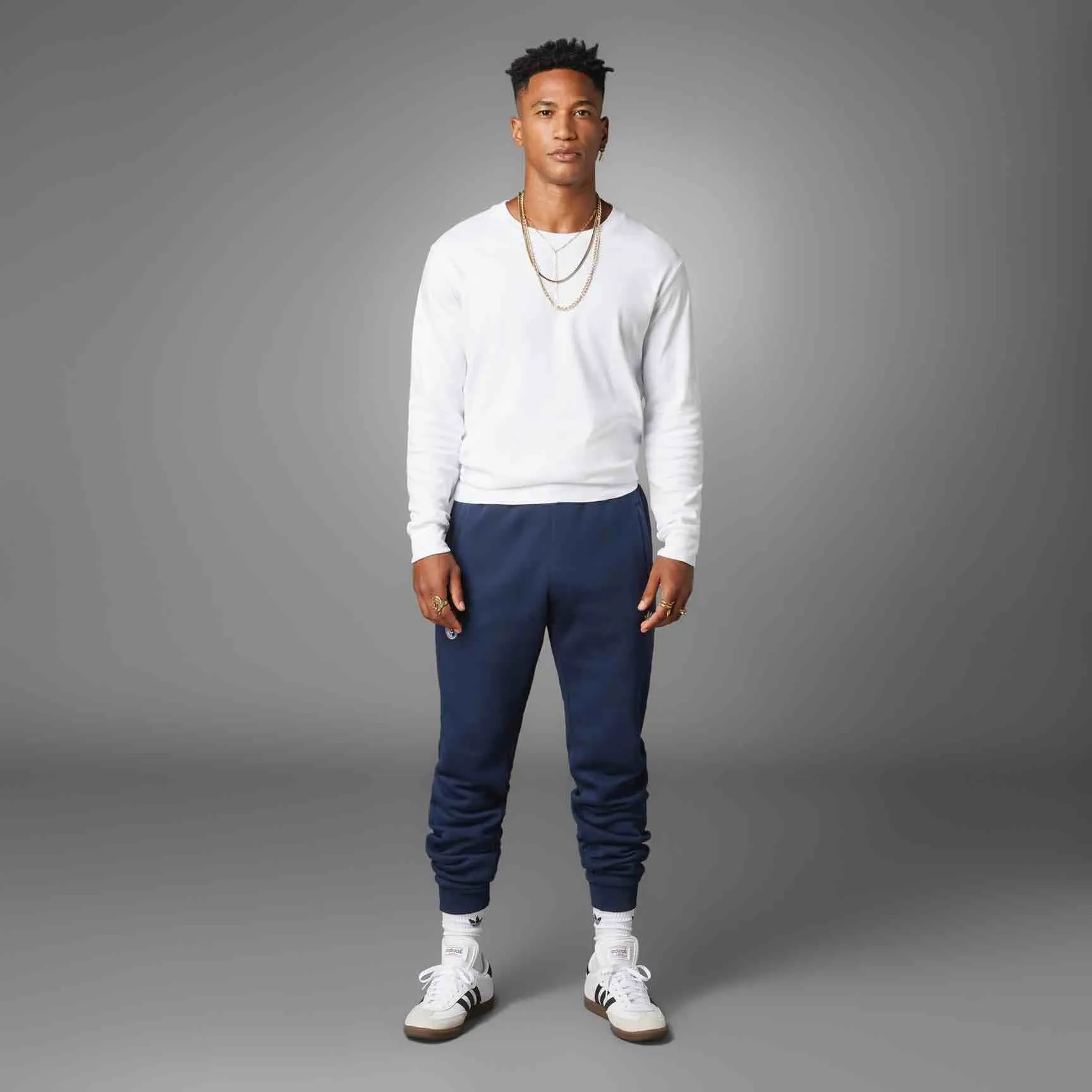 Real Madrid Essentials Trefoil Pants