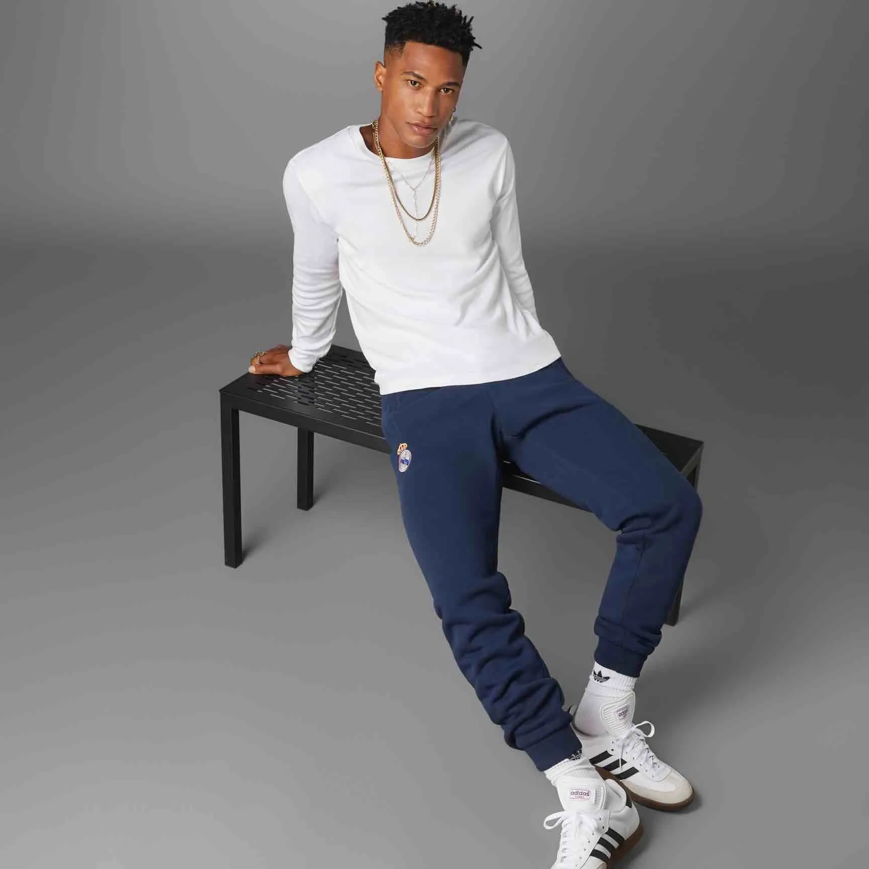 Real Madrid Essentials Trefoil Pants