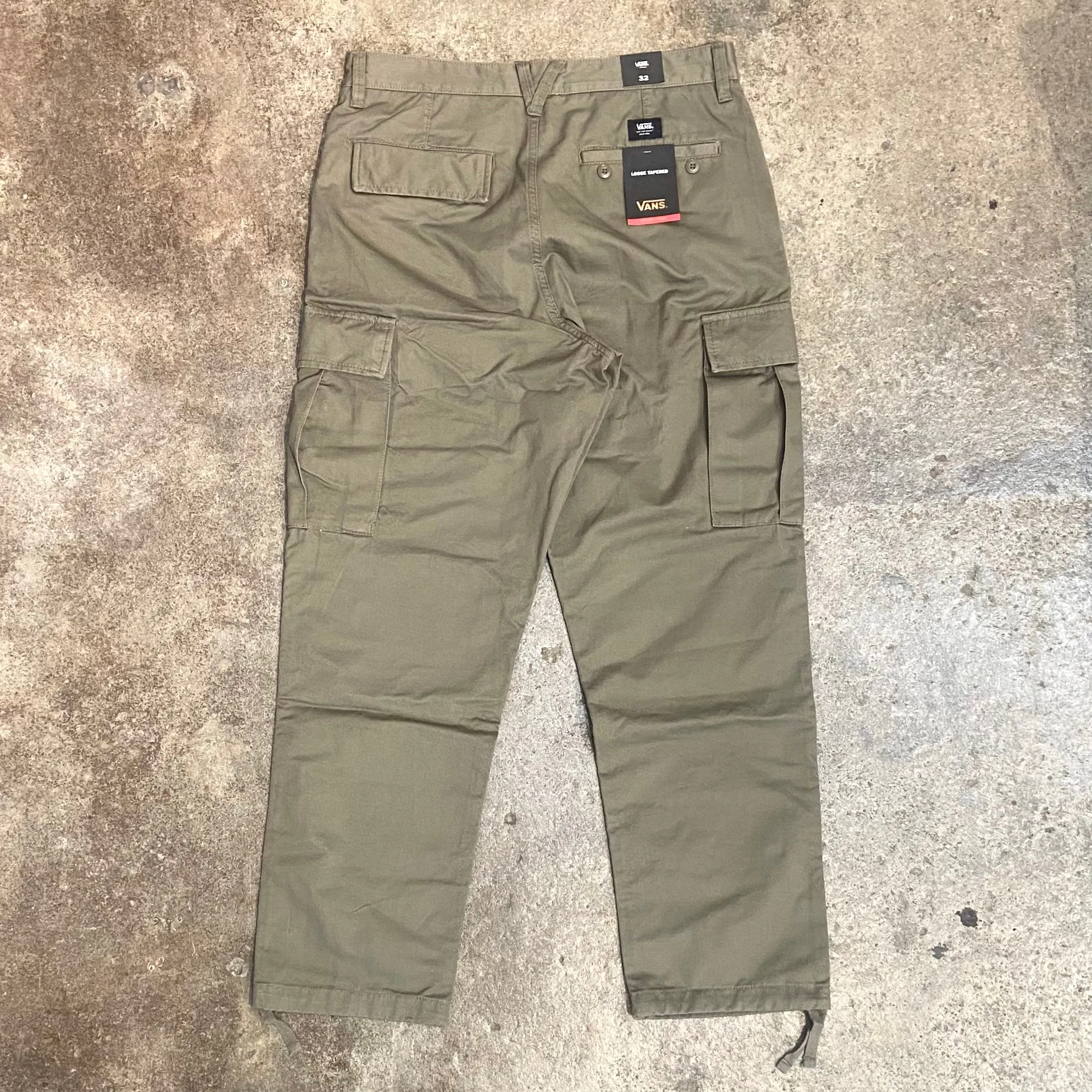 VANS   SERVICE CARGO LOOSE TAPERED PANT
